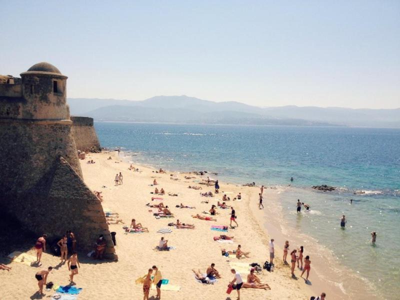 Apartment Terrasse Rue Pietonne Ajaccio (Corsica)